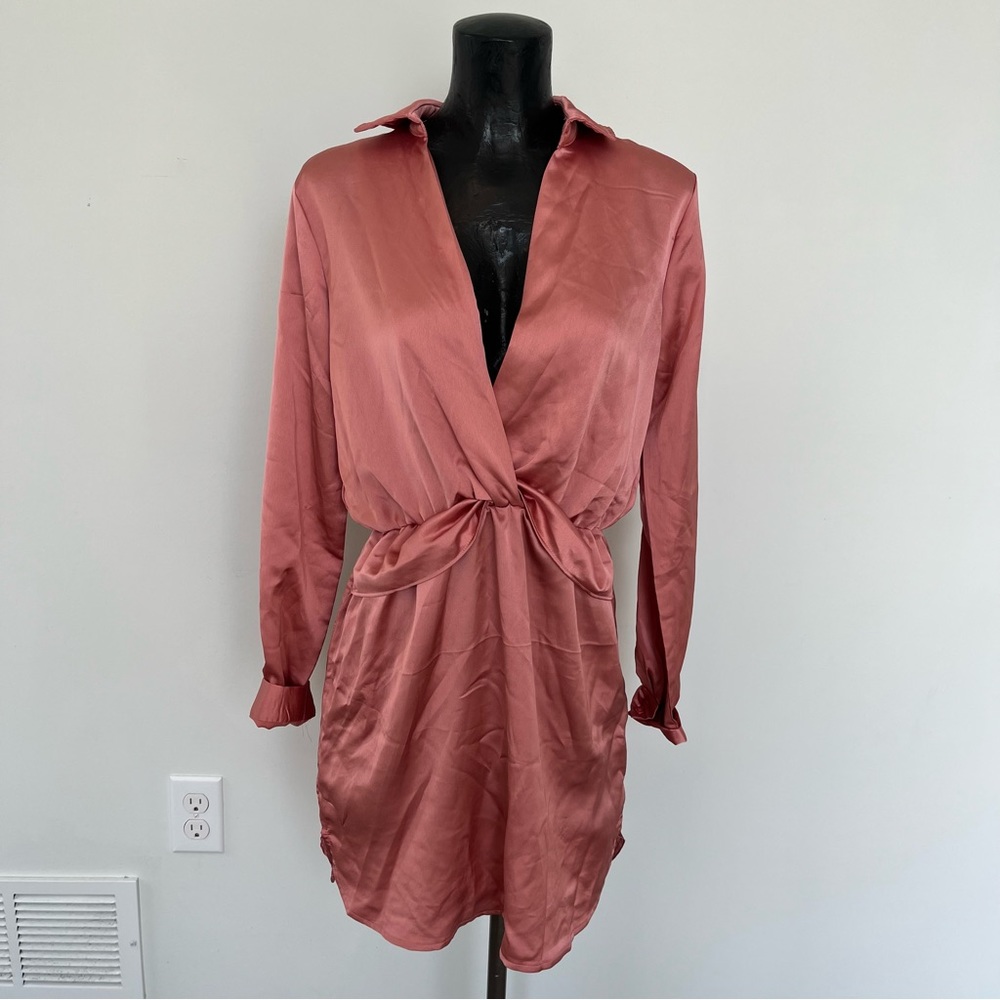 Long sleeve dark pink wrap dress - Picture 1 of 4